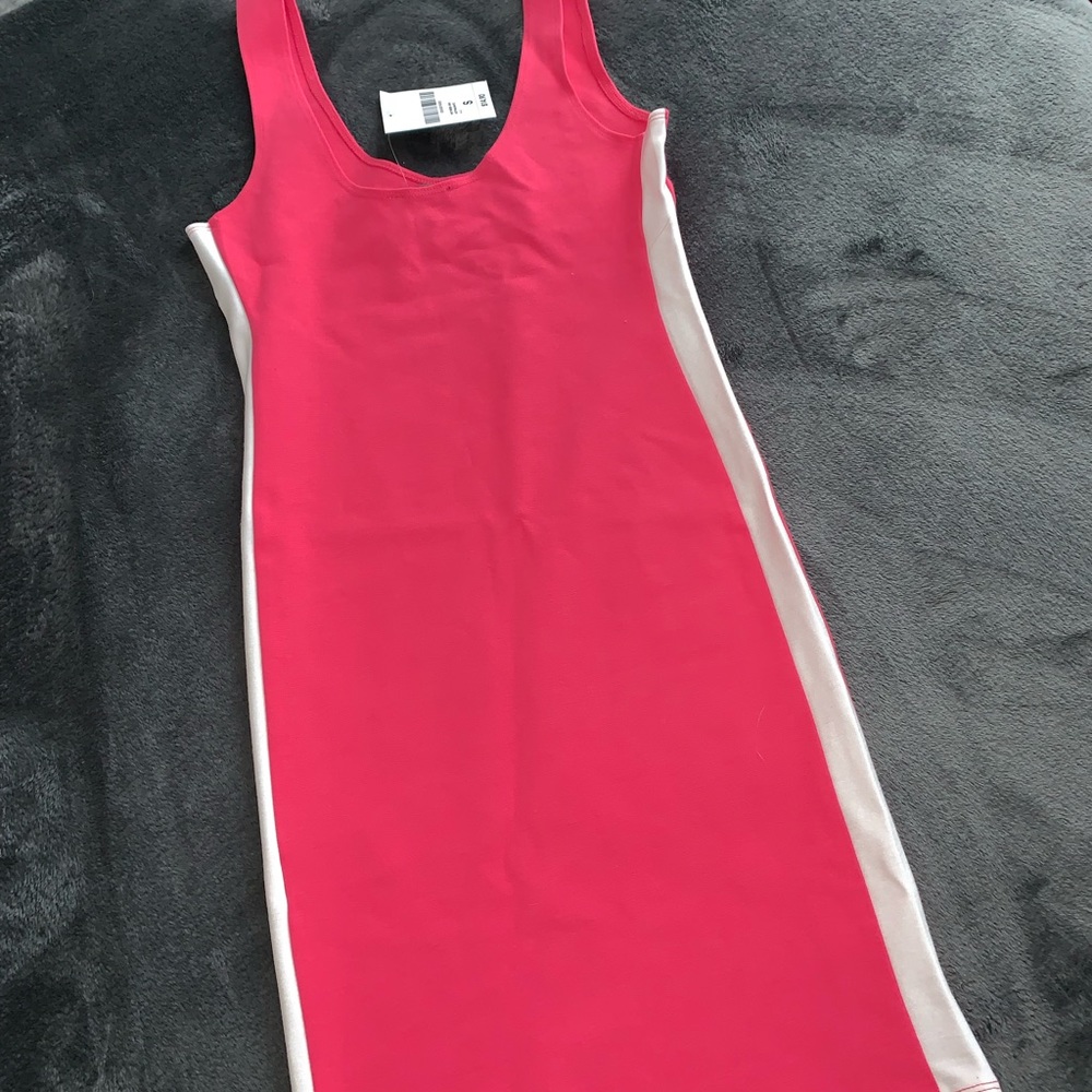 π Brand new Forever 21 dress - Picture 4 of 6